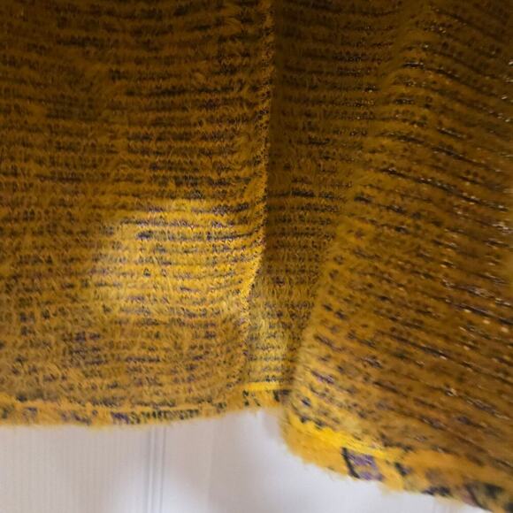 Zara Fuzzy Check Knit Plaid Mini Skirt Size M - Picture 4 of 7